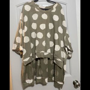 Magnolia Pearl Polka Dot Hi-low Top